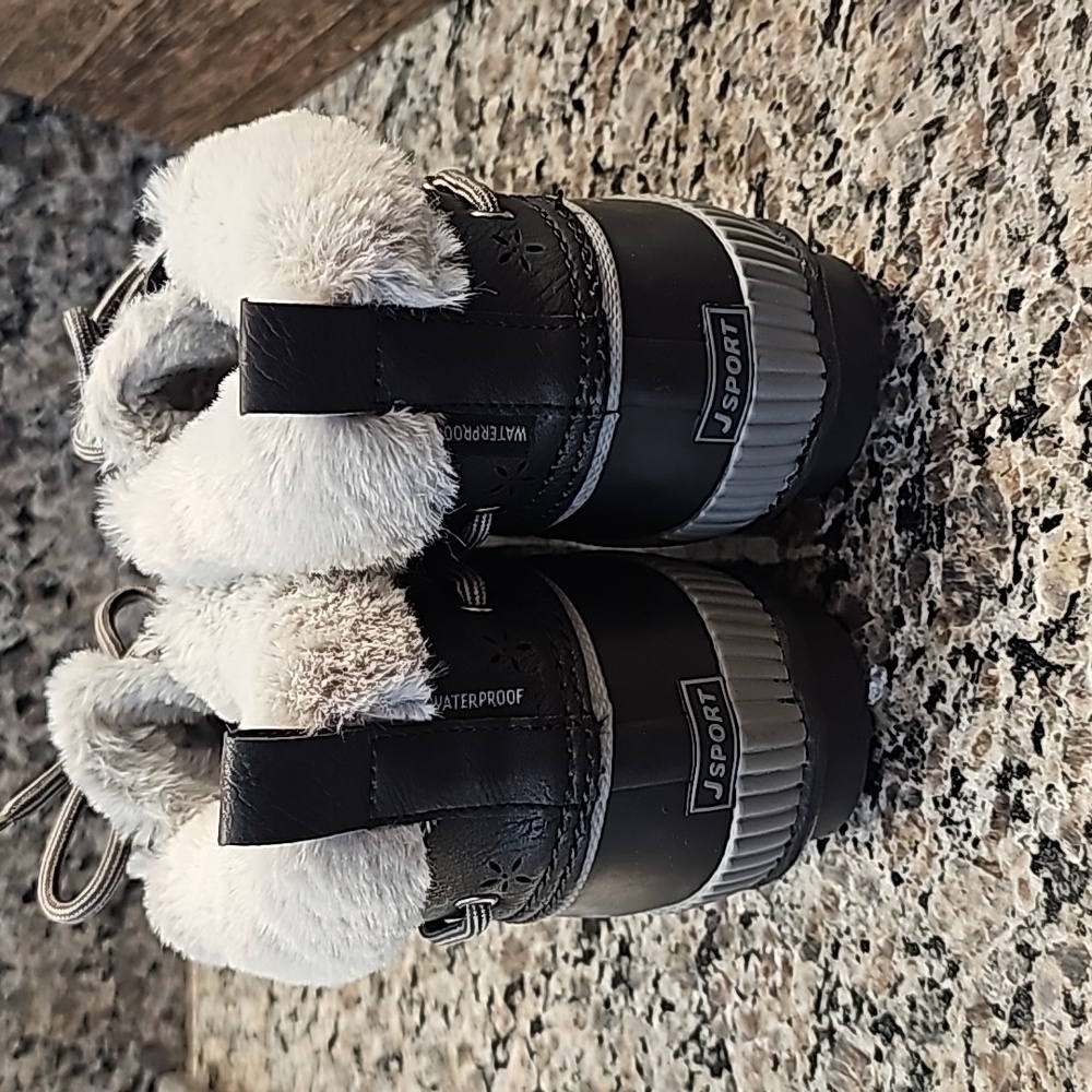 Waterproof, Snow boots - Picture 3 of 6